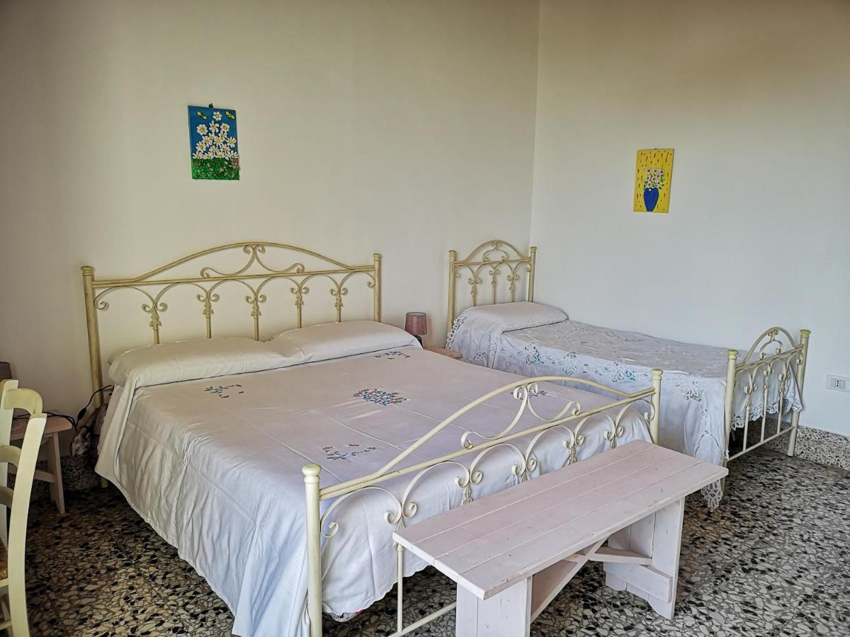 La Casa Nel Villaggio Montalbano (Apulia) Exterior foto